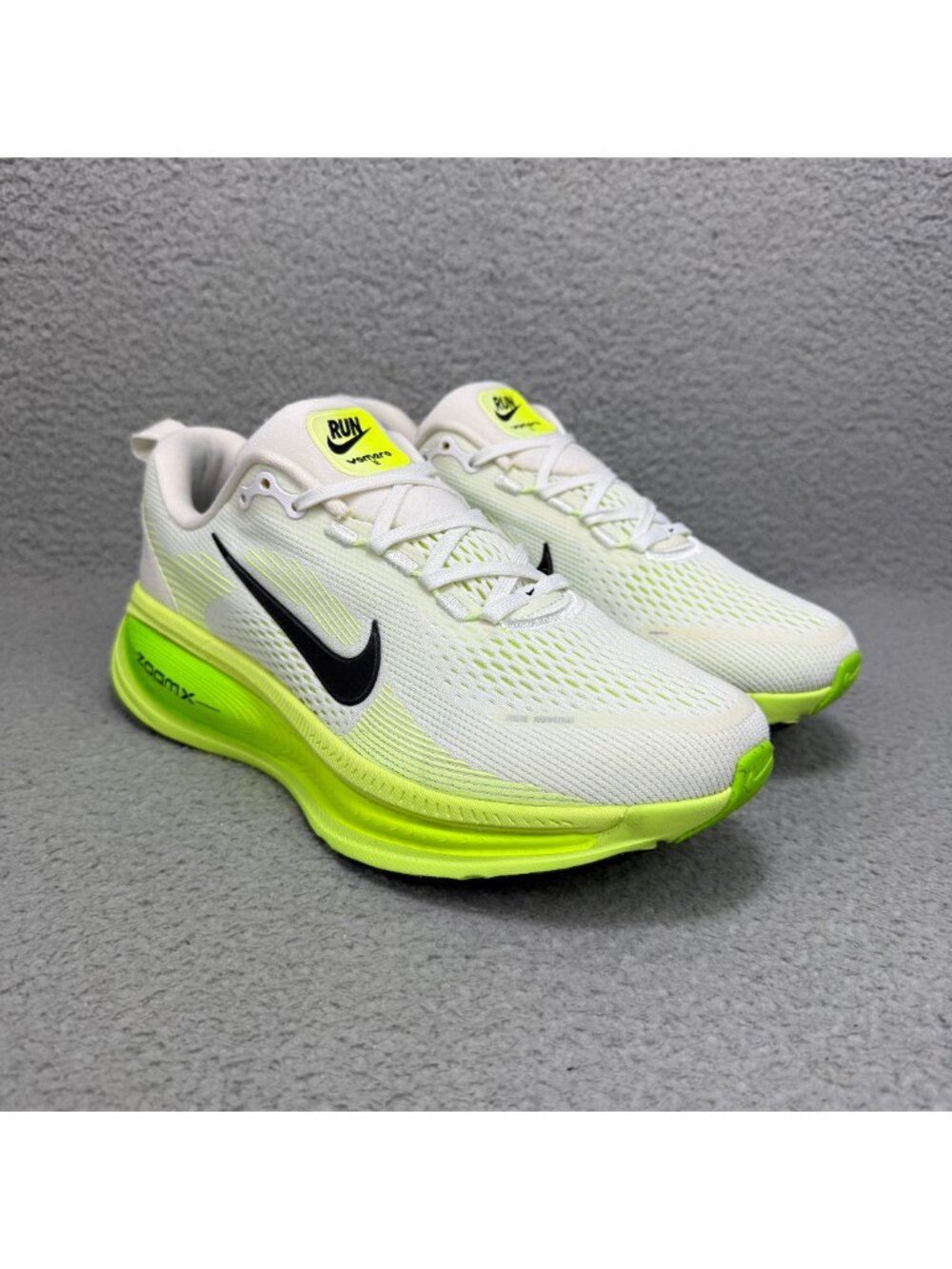Nike Vomero 18 Womens 10 Shoes White Electric Green Volt Running Sneakers